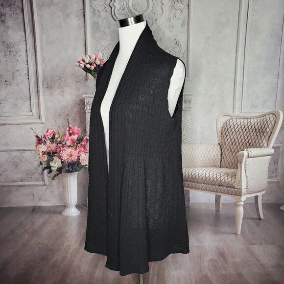 COLDWATER Creek Black Open Front Sleeveless Knit Cardigan Vest Sweater Size XS - Picture 3 of 7
